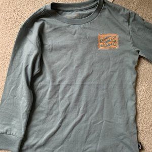 Never Worn - Boys long sleeved light blue Billabong T-Shirt